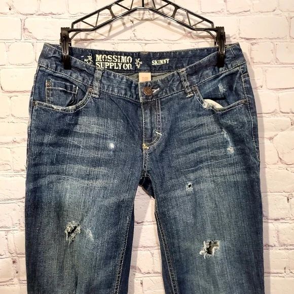 MOSSIMO LOW RISE SKINNY JEANS - Picture 2 of 7